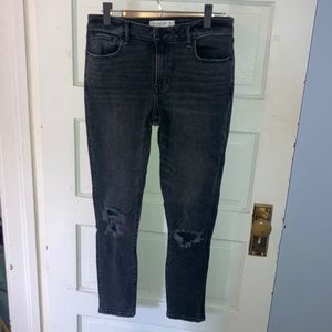 NWOT Abercrombie & Fitch mid rise super skinny ankle jeans size 28